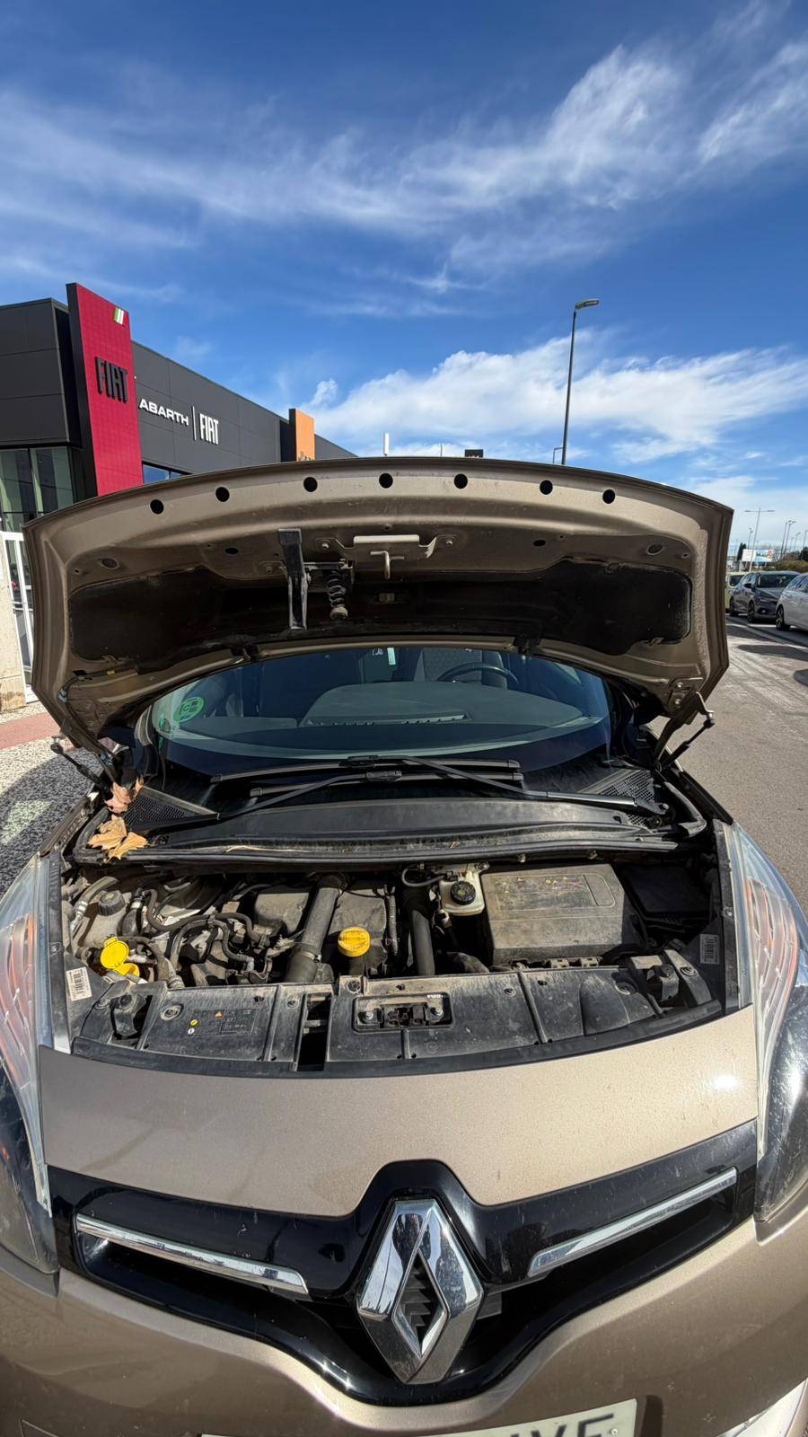 RENAULT GRAND SC&Eacute;NIC DIESEL LIMITED (5P; 81KW; 110CV; CX. M; 6/2014 A 10/2016)