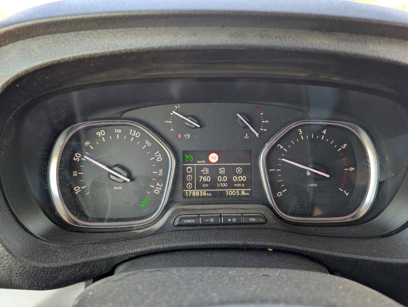 CITROEN SPACETOURER DIESEL FEEL (5P; 110KW; 150CV; CX. M; 7/2016 a 11/2020)