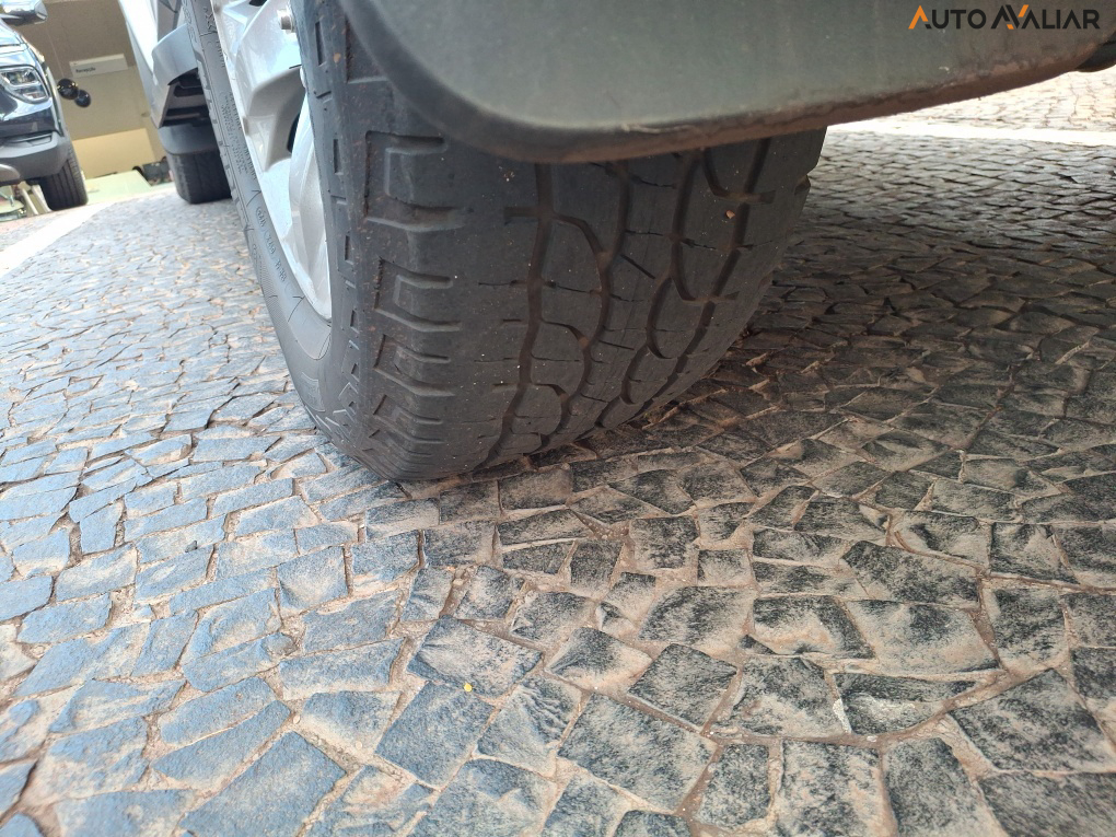 CHEVROLET S10 2.8 16V TURBO DIESEL LTZ CD 4X4 AUTOM&Aacute;TICO