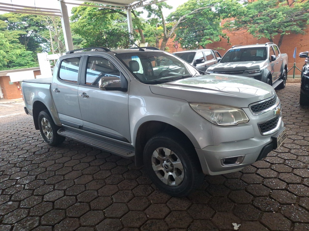 CHEVROLET S10 2.8 LTZ 4X2 CD 16V TURBO DIESEL 4P AUTOMATICO