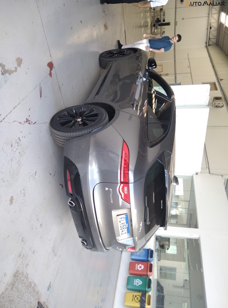 JAGUAR F-PACE 3.0 V6 SUPERCHARGED R-SPORT AWD 4P AUTOMATICO