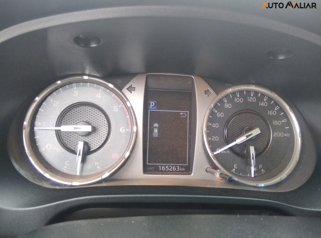 TOYOTA HILUX 2.8 D-4D TURBO DIESEL CD SR 4X4 AUTOM&Aacute;TICO