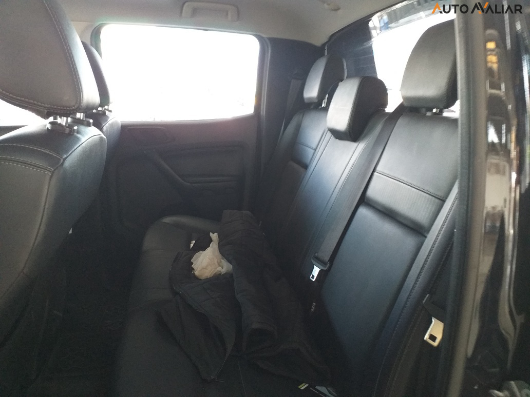 FORD RANGER 2.2 XLS 4X2 CD 16V DIESEL 4P AUTOMATICO