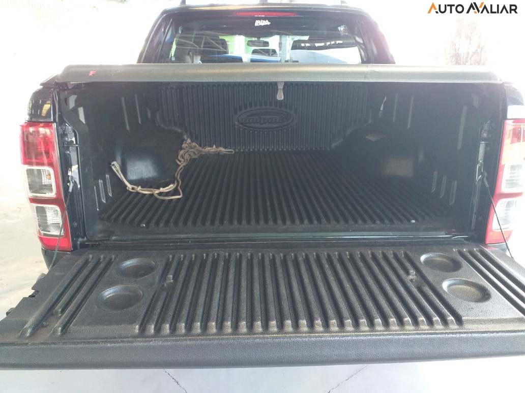 FORD RANGER 2.2 XLS 4X2 CD 16V DIESEL 4P AUTOMATICO