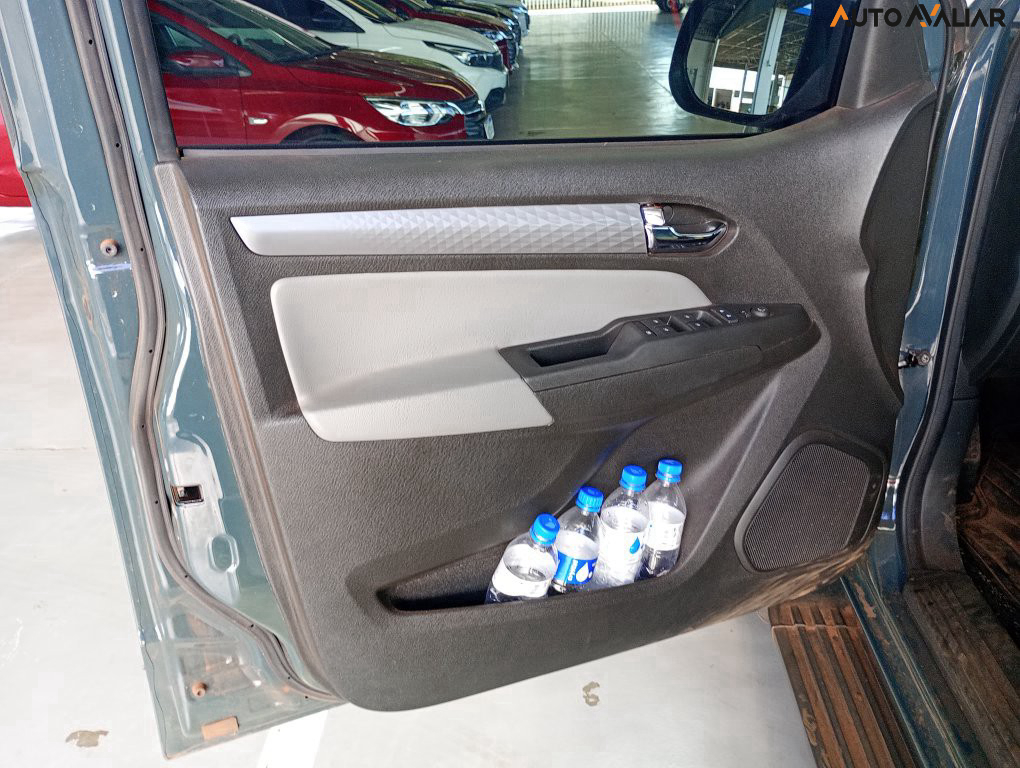 CHEVROLET S10 2.8 16V TURBO DIESEL LTZ CD 4X4 AUTOM&Aacute;TICO