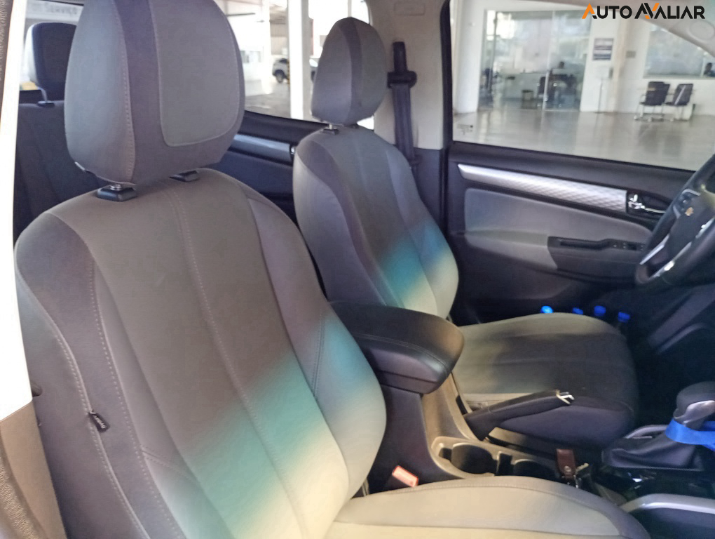 CHEVROLET S10 2.8 16V TURBO DIESEL LTZ CD 4X4 AUTOM&Aacute;TICO