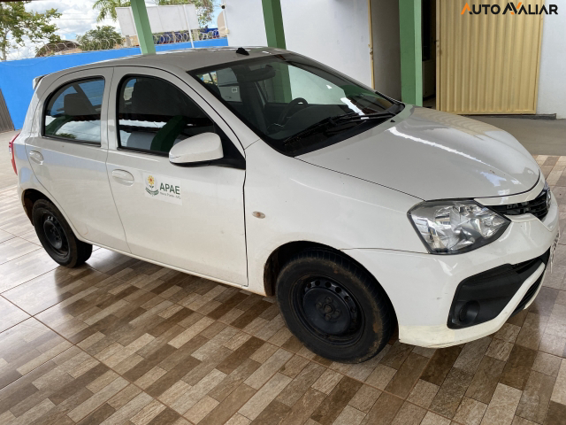 TOYOTA ETIOS 1.3 X 16V FLEX 4P MANUAL