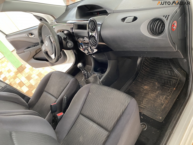 TOYOTA ETIOS 1.3 X 16V FLEX 4P MANUAL