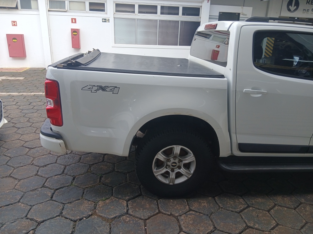 CHEVROLET S10 2.8 LT 4X4 CD 16V TURBO DIESEL 4P AUTOMATICO