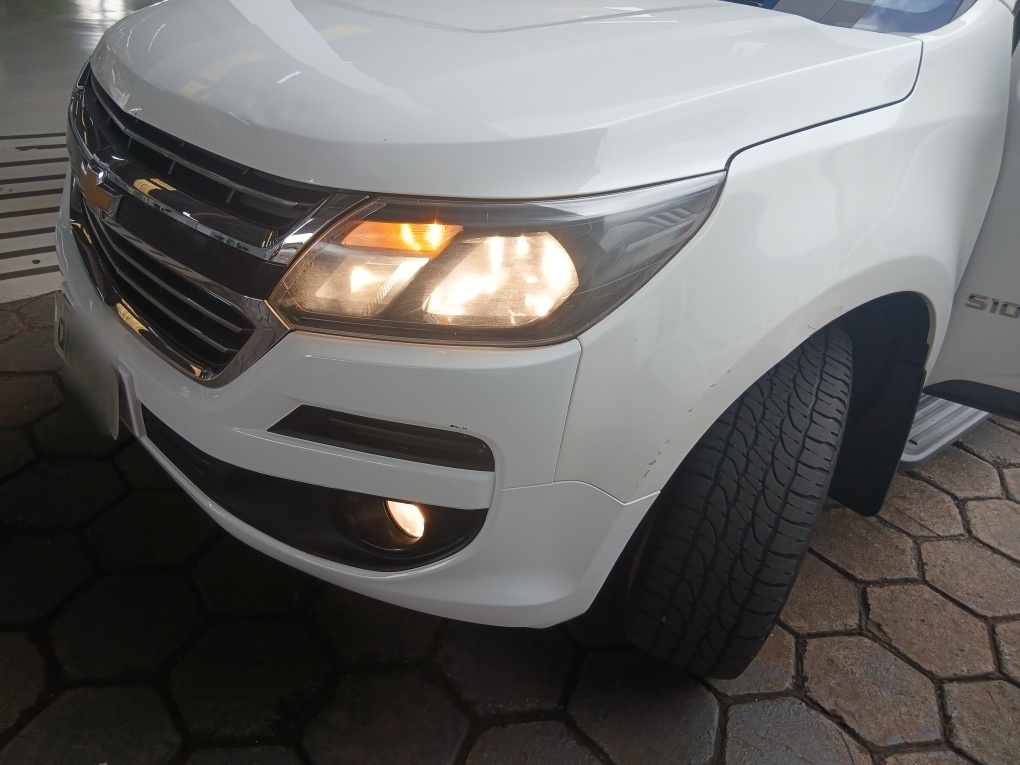 CHEVROLET S10 2.8 LT 4X4 CD 16V TURBO DIESEL 4P AUTOMATICO