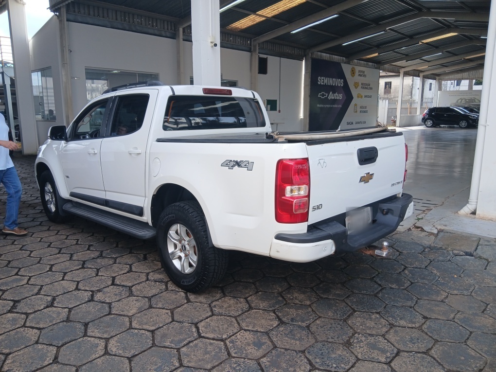 CHEVROLET S10 2.8 LT 4X4 CD 16V TURBO DIESEL 4P AUTOMATICO