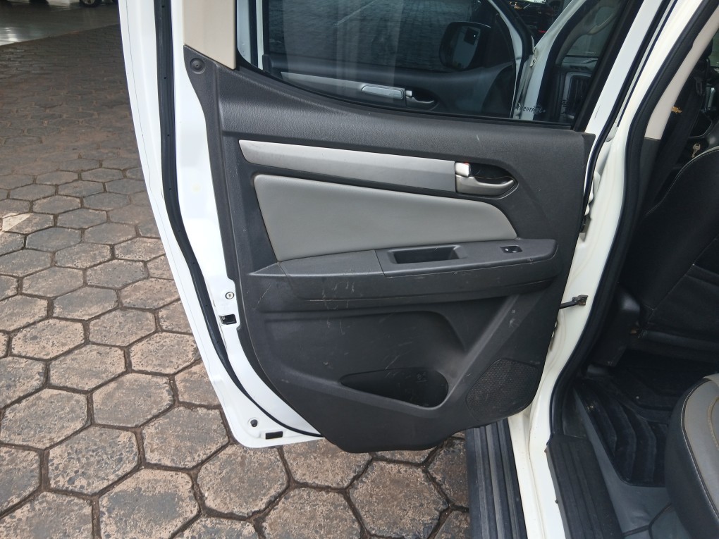 CHEVROLET S10 2.8 LT 4X4 CD 16V TURBO DIESEL 4P AUTOMATICO