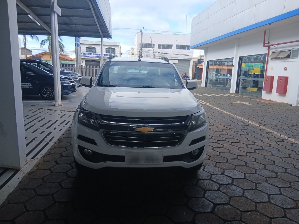 CHEVROLET S10 2.8 LT 4X4 CD 16V TURBO DIESEL 4P AUTOMATICO