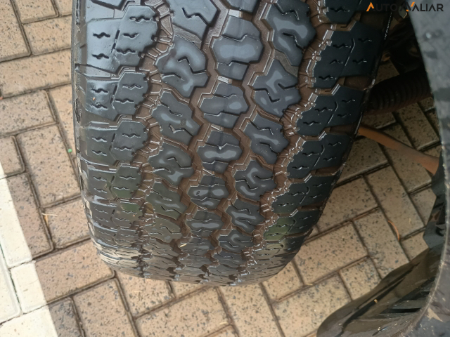 LAND ROVER DEFENDER 3.0 D300 TURBO DIESEL MHEV 110 X AWD AUTOMATICO