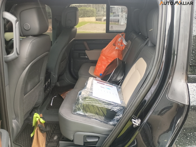 LAND ROVER DEFENDER 3.0 D300 TURBO DIESEL MHEV 110 X AWD AUTOMATICO