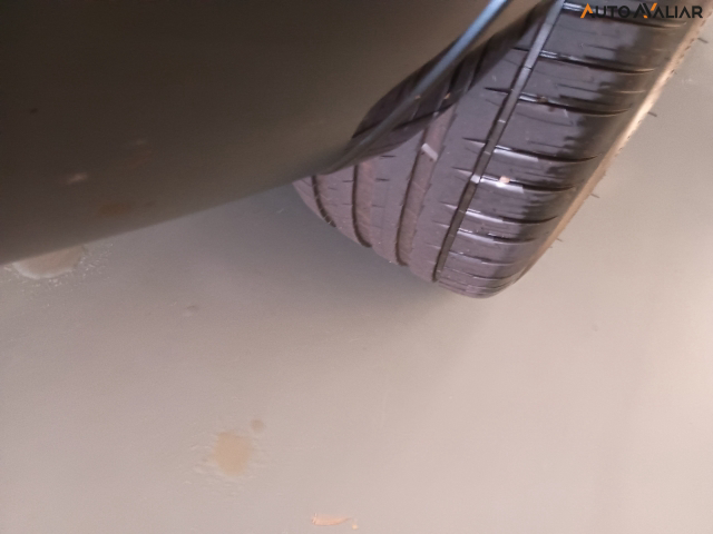 LAND ROVER DISCOVERY SPORT 2.0 D200 TURBO DIESEL R-DYNAMIC SE AUTOM&Aacute;TICO