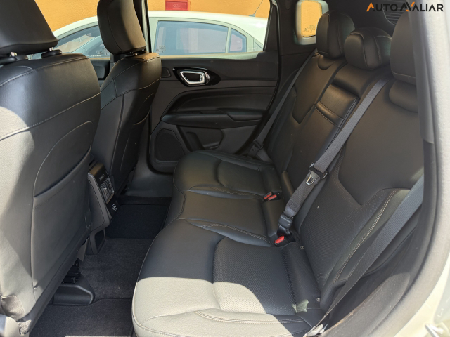 JEEP COMPASS 2.0 HURRICANE 4 TURBO GASOLINA OVERLAND AT9