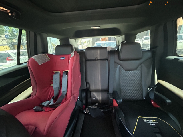 JEEP COMMANDER 2.0 TD380 TURBO DIESEL OVERLAND AT9