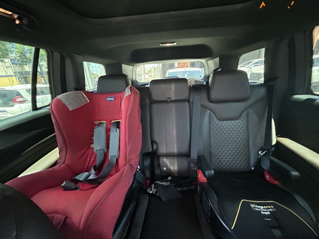 JEEP COMMANDER 2.0 TD380 TURBO DIESEL OVERLAND AT9