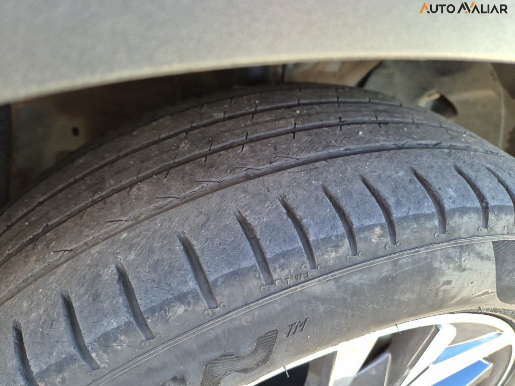 HYUNDAI CRETA 1.0 TGDI FLEX LIMITED SAFETY AUTOM&Aacute;TICO