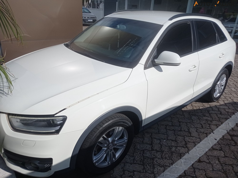 AUDI Q3 2.0 TFSI AMBIENTE QUATTRO 4P GASOLINA S TRONIC