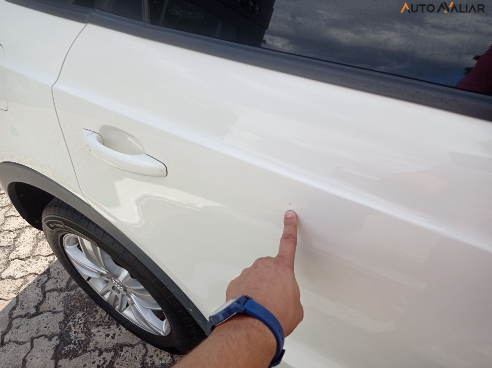 AUDI Q3 2.0 TFSI AMBIENTE QUATTRO 4P GASOLINA S TRONIC