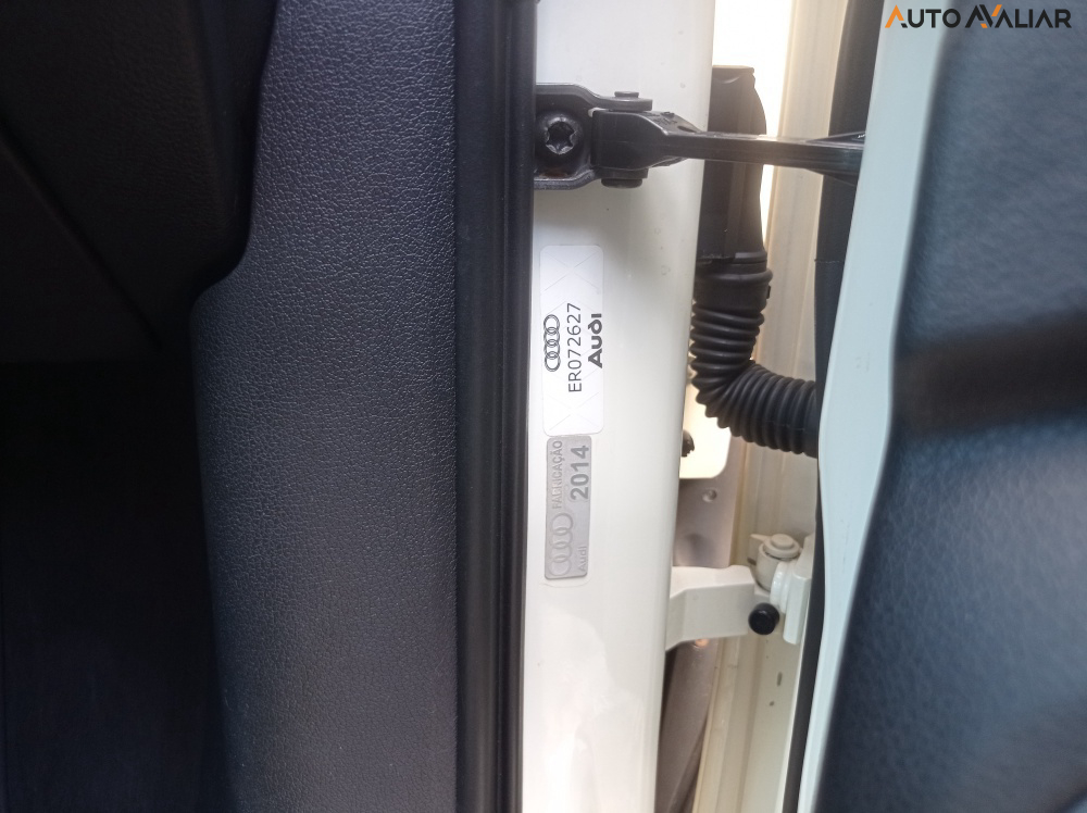 AUDI Q3 2.0 TFSI AMBIENTE QUATTRO 4P GASOLINA S TRONIC