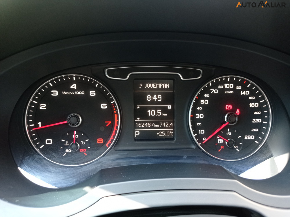 AUDI Q3 2.0 TFSI AMBIENTE QUATTRO 4P GASOLINA S TRONIC