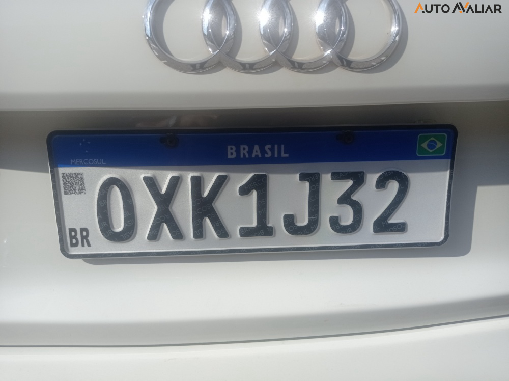 AUDI Q3 2.0 TFSI AMBIENTE QUATTRO 4P GASOLINA S TRONIC