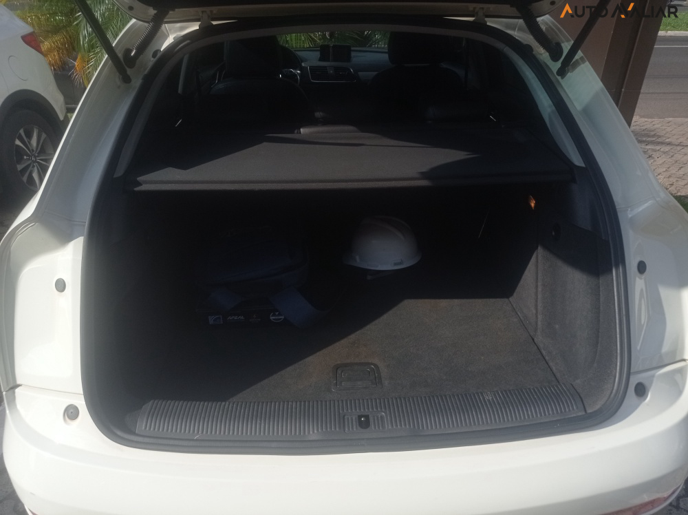 AUDI Q3 2.0 TFSI AMBIENTE QUATTRO 4P GASOLINA S TRONIC