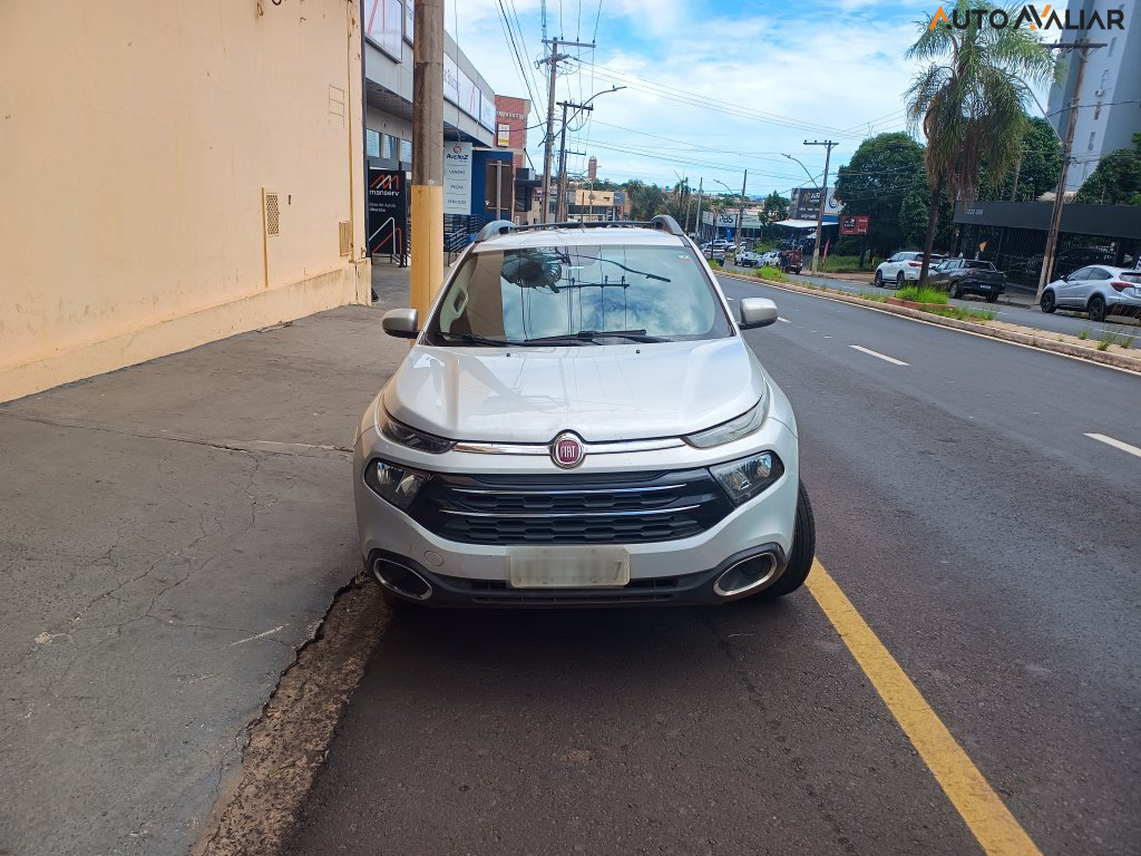FIAT TORO 1.8 16V EVO FLEX FREEDOM AUTOMATICO