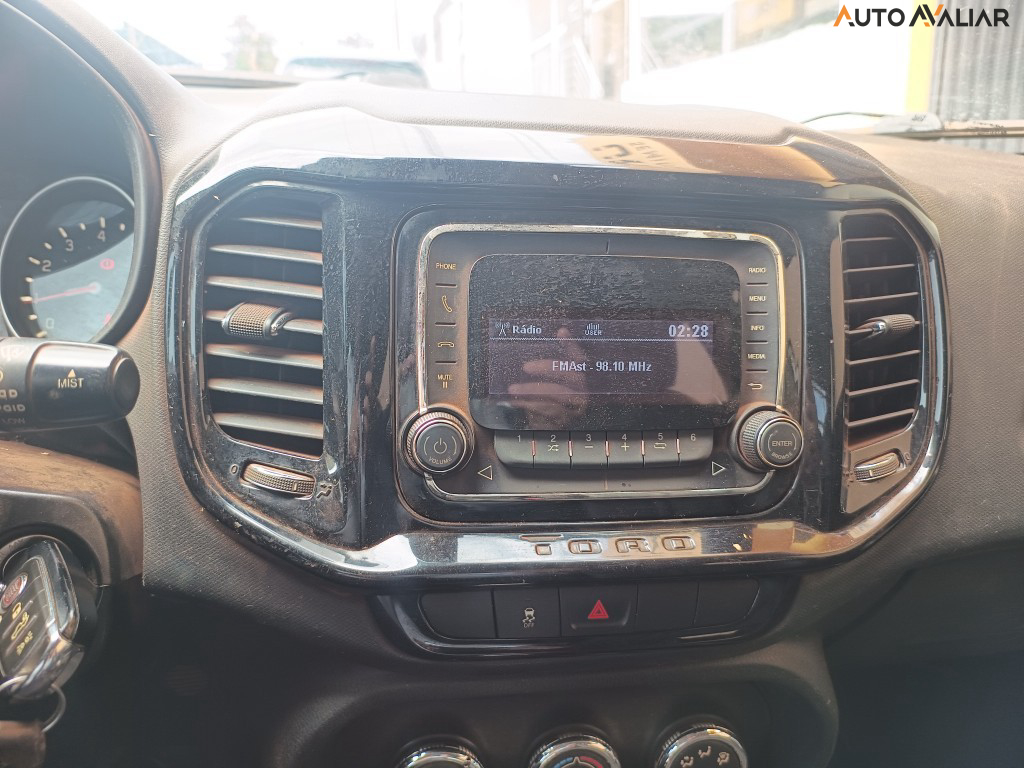 FIAT TORO 1.8 16V EVO FLEX FREEDOM AUTOMATICO