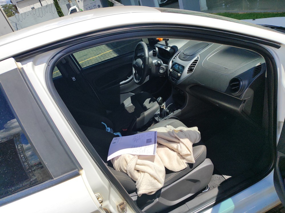 FORD KA 1.0 SE / SE PLUS TI-VCT FLEX 