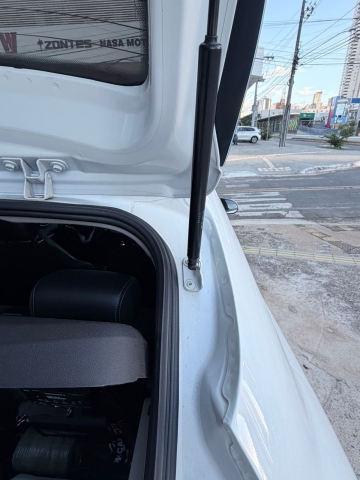 CHEVROLET ONIX 1.4 MPFI LT 8V FLEX 4P MANUAL