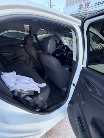 CHEVROLET ONIX 1.4 MPFI LT 8V FLEX 4P MANUAL