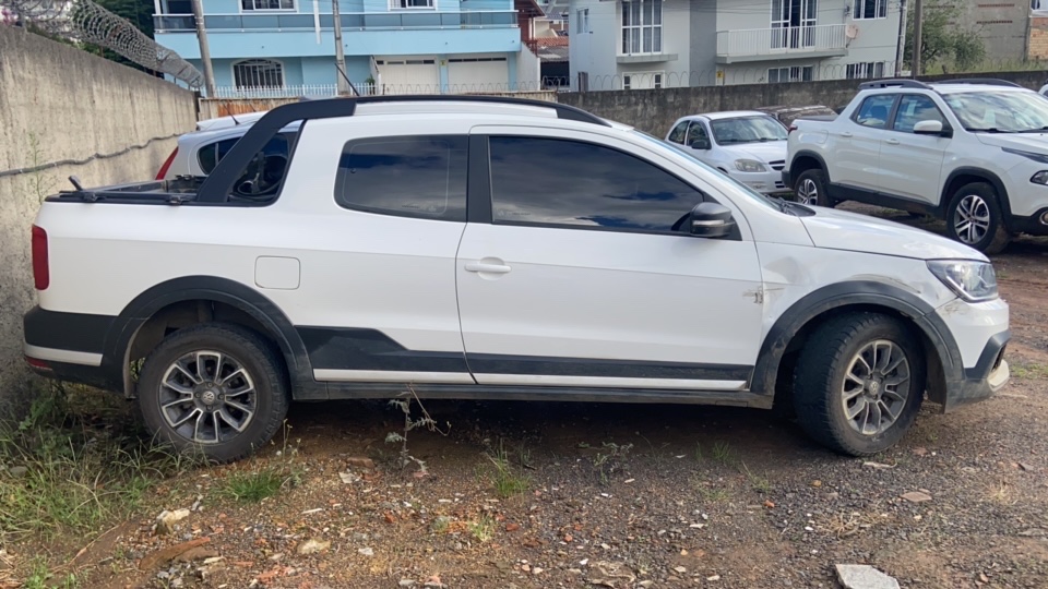 VOLKSWAGEN SAVEIRO 1.6 CROSS CD 16V FLEX 2P MANUAL