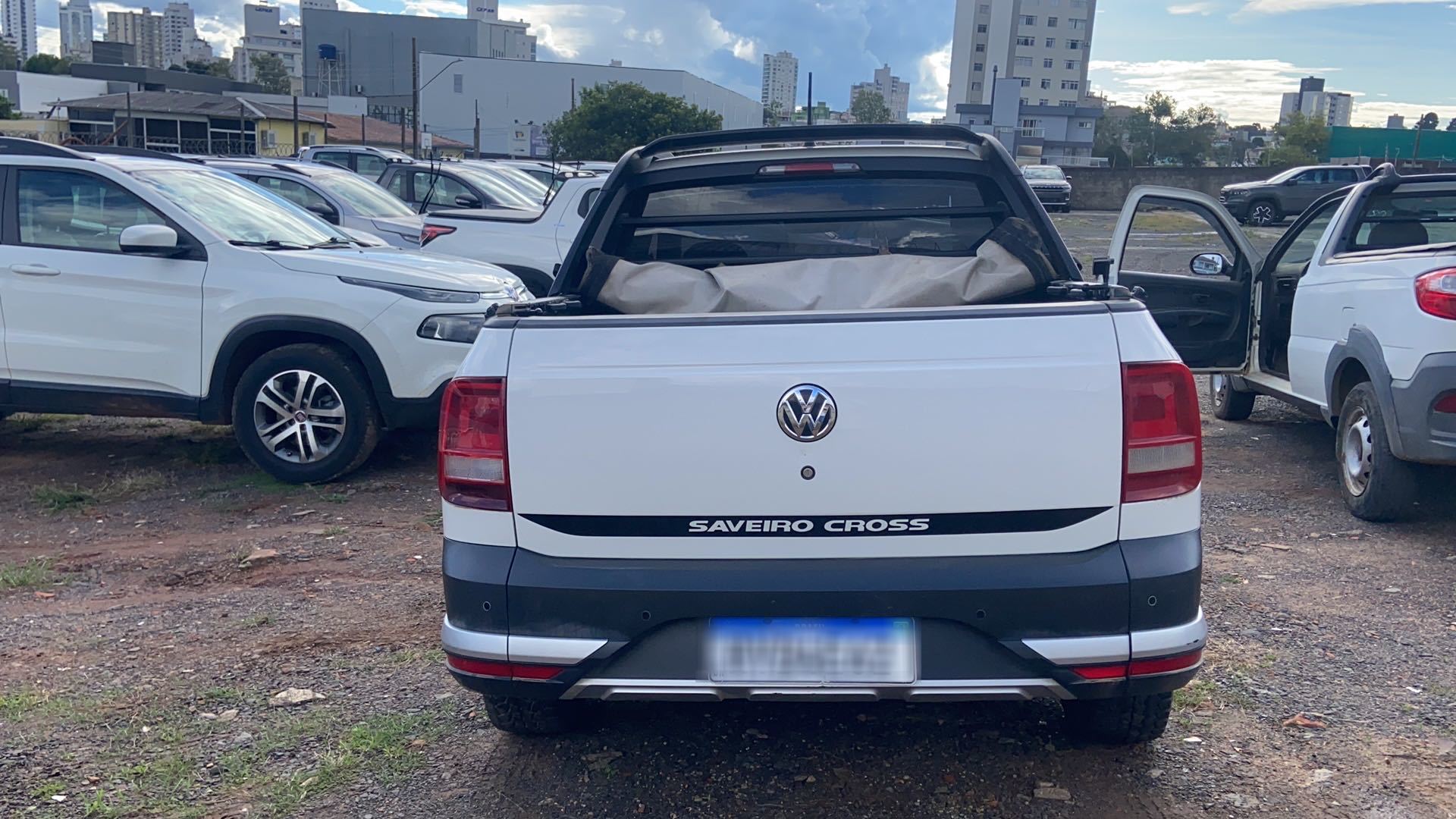 VOLKSWAGEN SAVEIRO 1.6 CROSS CD 16V FLEX 2P MANUAL