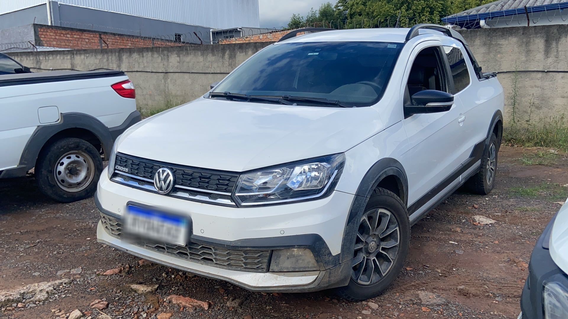 VOLKSWAGEN SAVEIRO 1.6 CROSS CD 16V FLEX 2P MANUAL