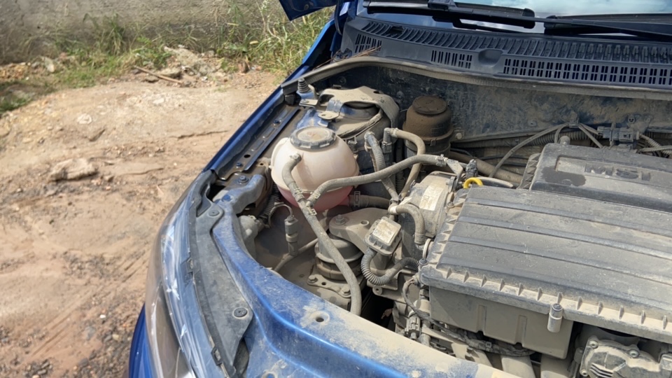 VOLKSWAGEN SAVEIRO 1.6 CROSS CD 16V FLEX 2P MANUAL