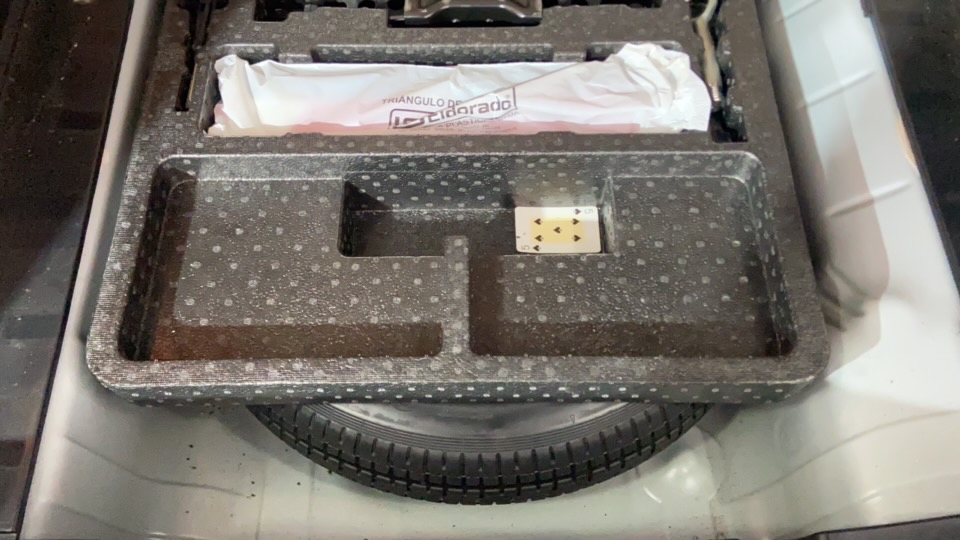 HONDA HR-V 1.8 16V FLEX LX 4P AUTOMATICO