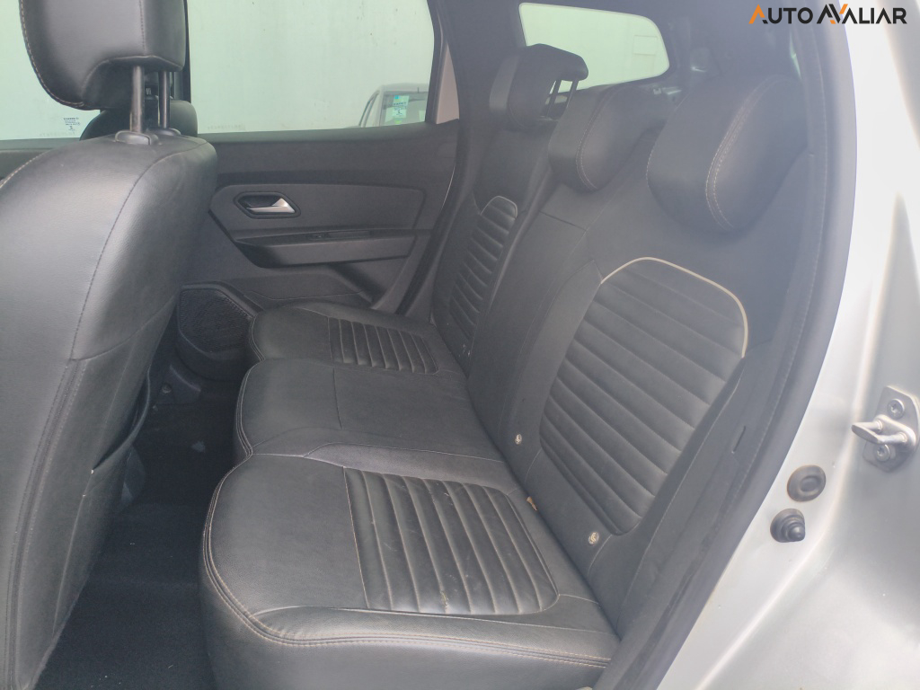 RENAULT DUSTER 1.6 16V SCE FLEX ICONIC X-TRONIC