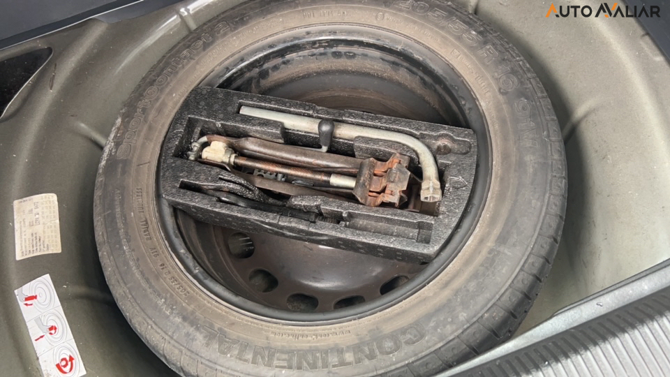 VOLKSWAGEN JETTA 2.5 I VARIANT 20V 170CV GASOLINA 4P TIPTRONIC