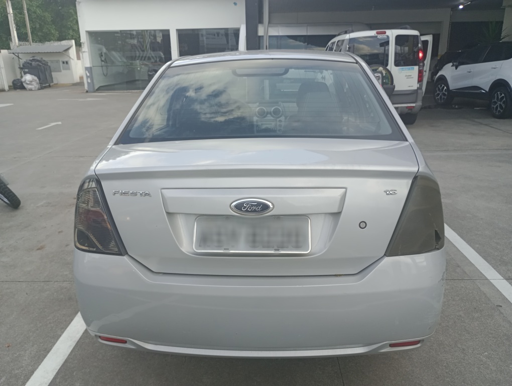 FORD FIESTA 1.6 MPI CLASS SEDAN 8V FLEX 4P MANUAL