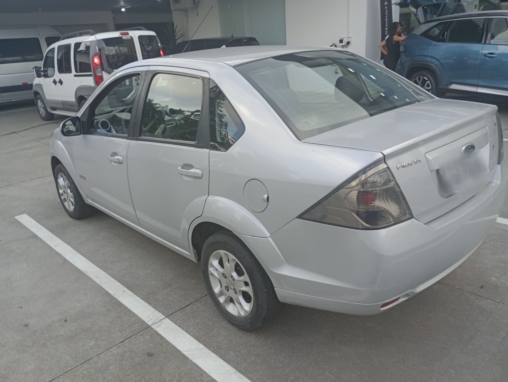 FORD FIESTA 1.6 MPI CLASS SEDAN 8V FLEX 4P MANUAL