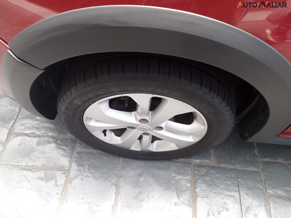 RENAULT SANDERO 1.6 16V SCE FLEX STEPWAY EASY-R