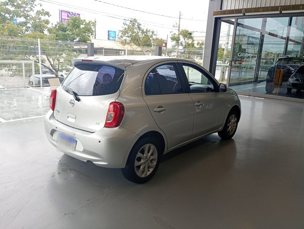 NISSAN MARCH 1.0 SV 12V FLEX 4P MANUAL