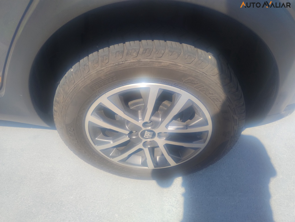 FIAT ARGO 1.3 FIREFLY FLEX TREKKING MANUAL