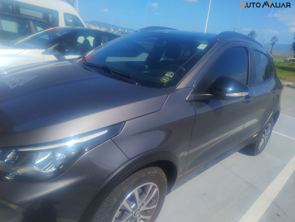 FIAT ARGO 1.3 FIREFLY FLEX TREKKING MANUAL