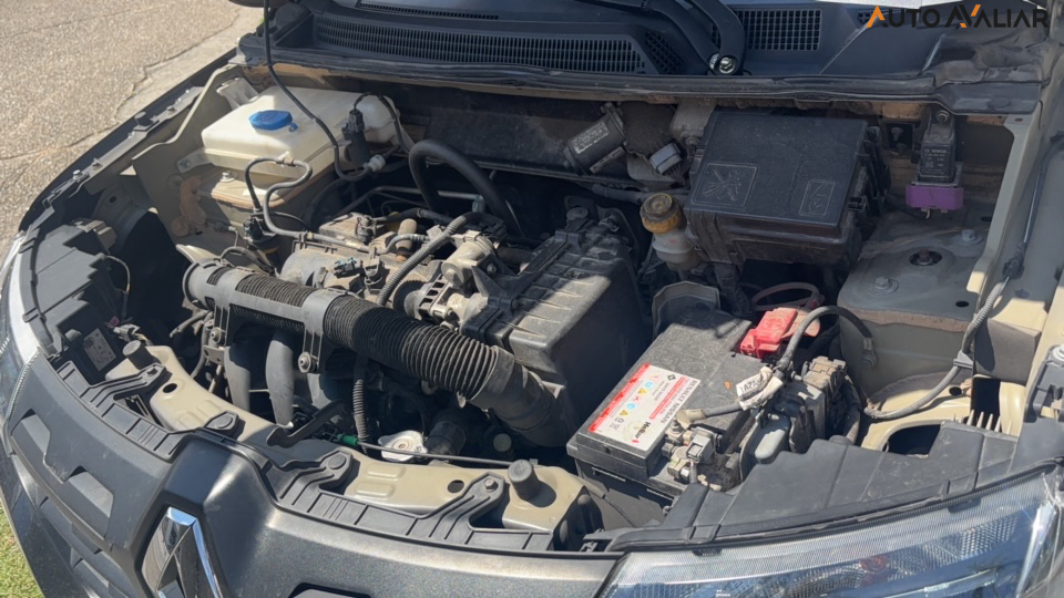 RENAULT KWID 1.0 12V SCE FLEX ZEN MANUAL