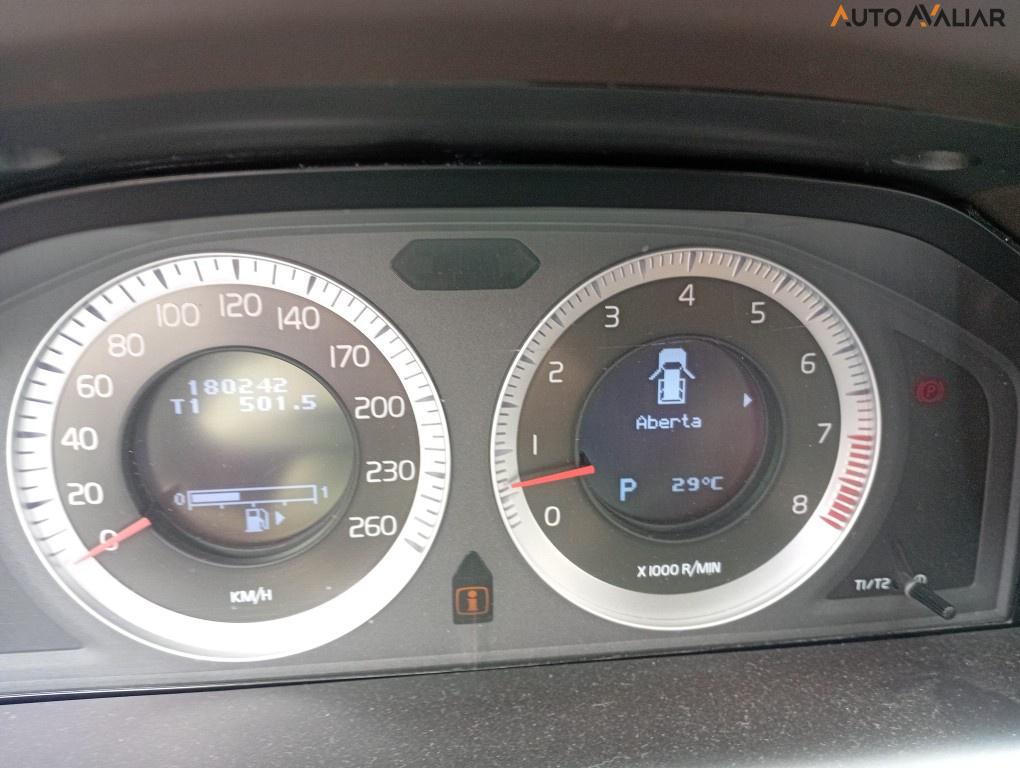 VOLVO XC60 3.0 DYNAMIC AWD TURBO GASOLINA 4P AUTOMATICO